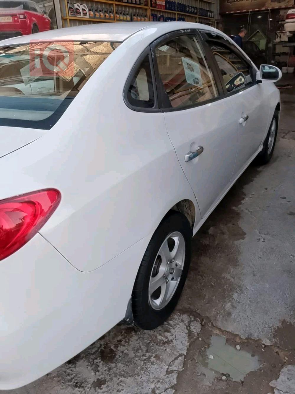 هیوندای ئەلەنترا